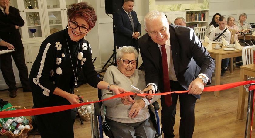 Kącik Babci i Dziadka w legnickim DPS. Dzięki Fundacji Jolanty Kwaśniewskiej