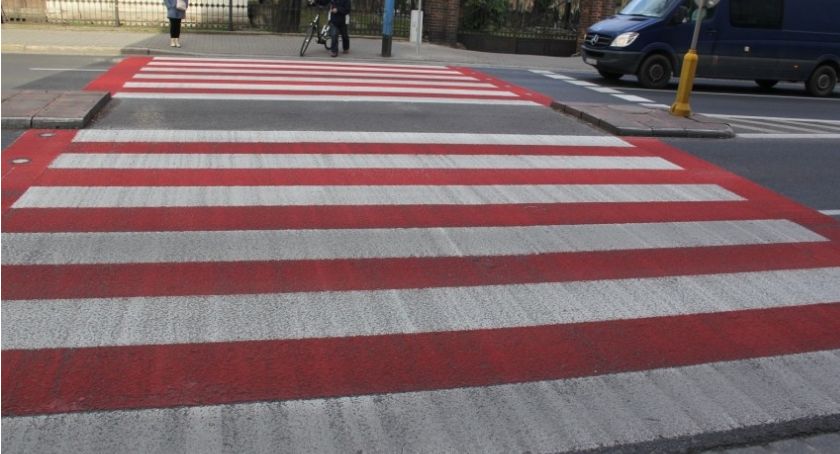 Na ul. Wrocławskiej powstało kolejne bezpieczne przejście dla pieszych
