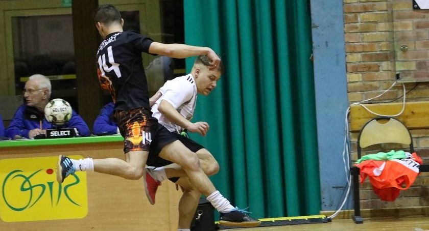Legnicka Liga Halowa Saller Cup – komu medale, komu baraże, kto spadł