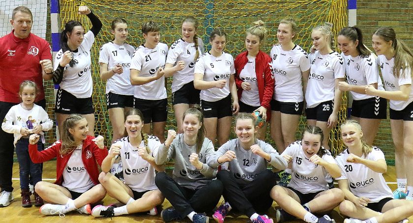 Juniorki Dziewiątki zameldowały się w 1/8 finału mistrzostw Polski [ZDJĘCIA]