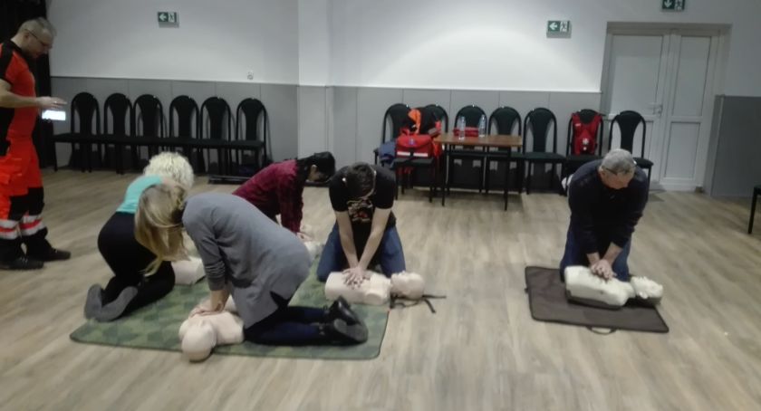 Radny zorganizował zajęcia z pierwszej pomocy w Domu Kultury „Atrium”