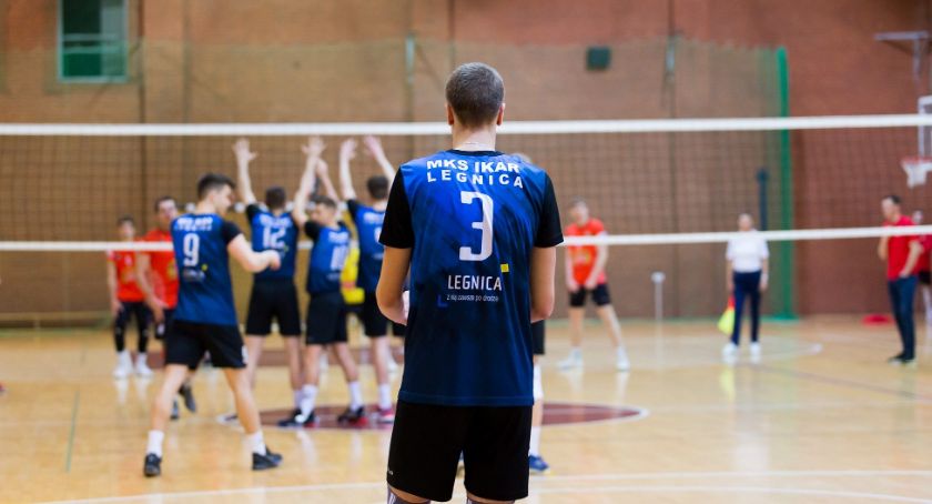 Siatkarze Ikara grają o utrzymanie w II lidze. Mecze w piątek i niedzielę