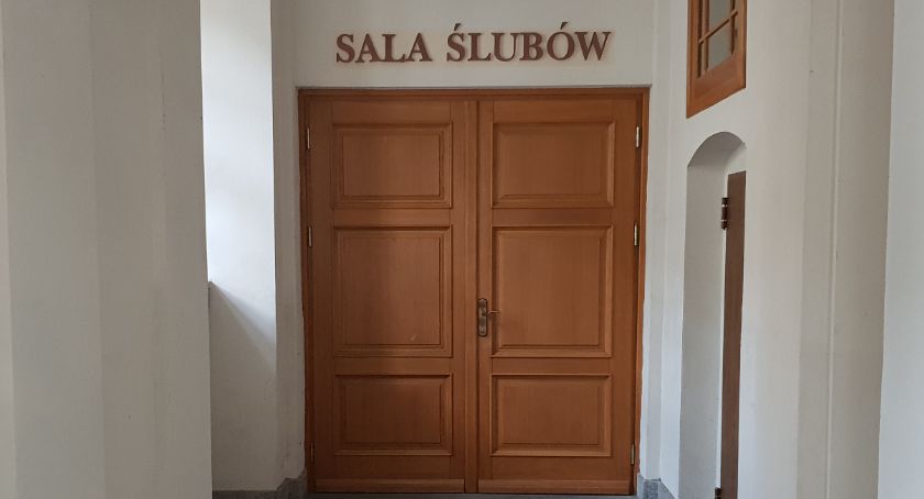 USC w Legnicy przypomina: na ślubach maksymalnie pięć osób!