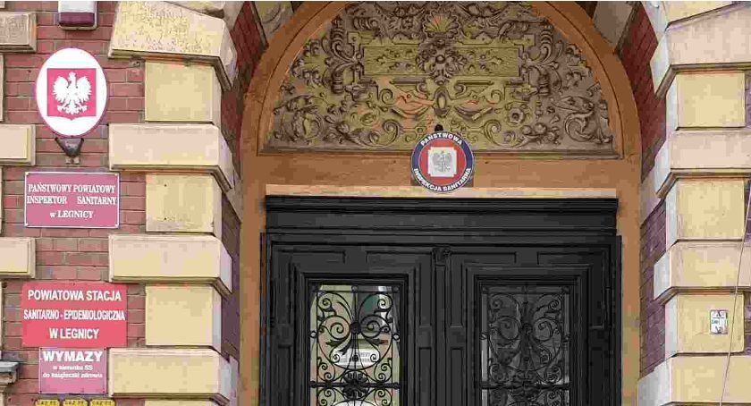 Piątkowy raport sanepidu ws. koronawirusa w mieście i powiecie legnickim