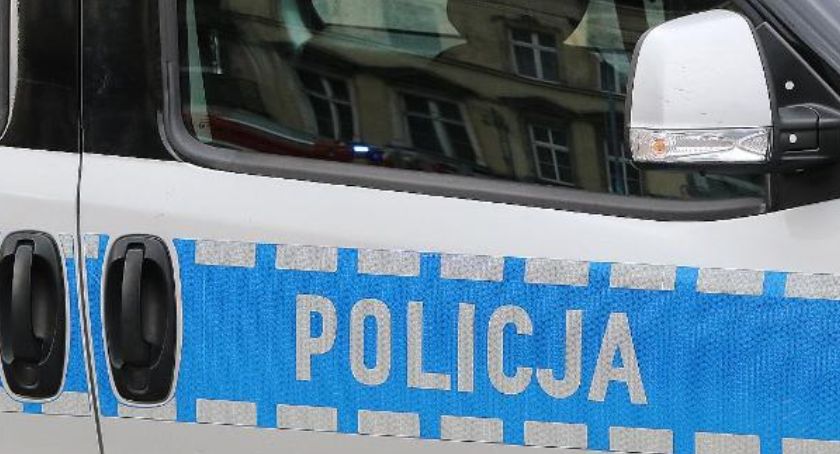 Szaleńczy rajd pijanego nastolatka zakończony na innym samochodzie 