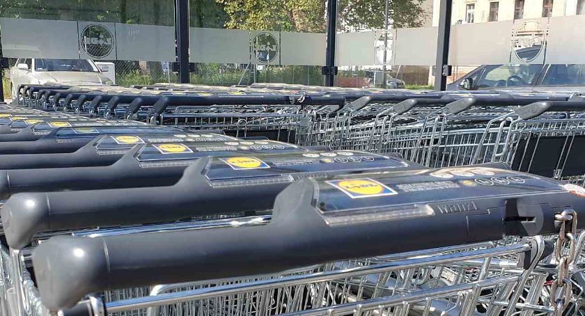 Miejski Rzecznik Konsumentów ostro o zakupach w Lidlu i Kauflandzie