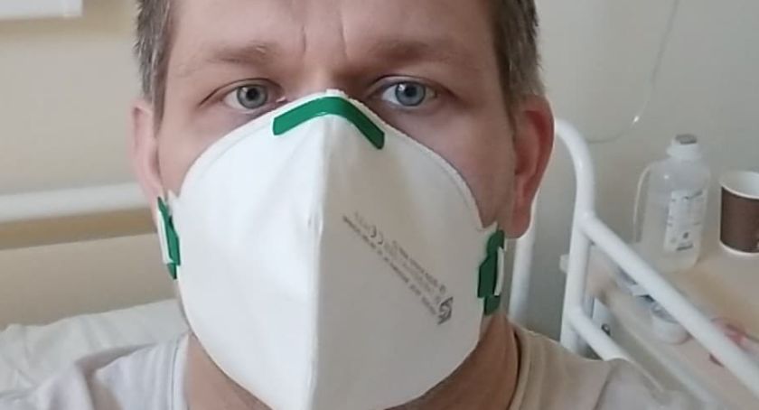 Ozdrowieniec apeluje: zostańcie w domach, bo pomoc może się spóźnić [WIDEO]