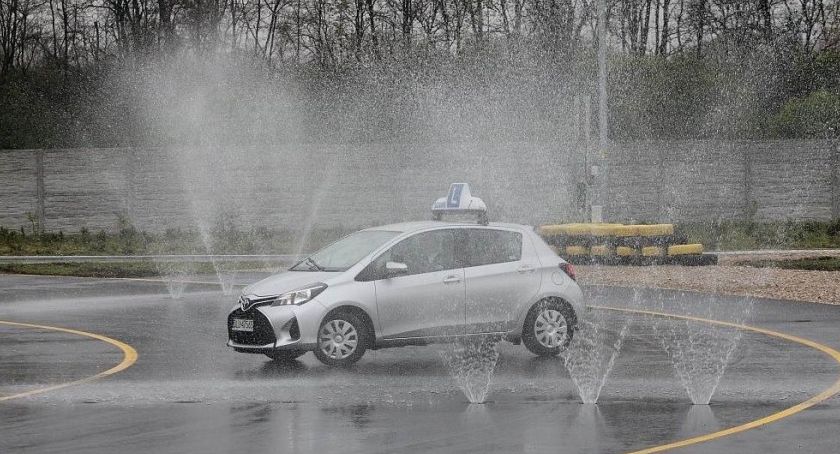 WORD zamknięty. Zawieszone egzaminy na prawo jazdy, kursy i szkolenia 