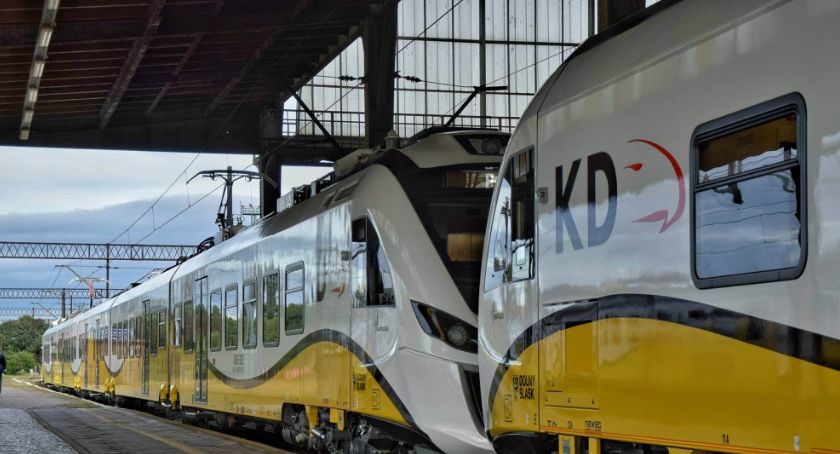 Koleje Dolnośląskie do biletu dodają zestaw maseczek ochronnych