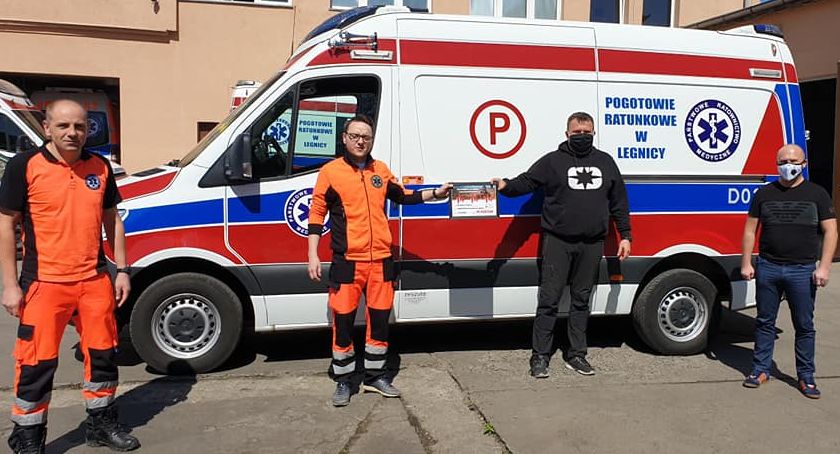 Quadowcy zorganizowali zrzutkę. Pieniądze przekazali ratownikom