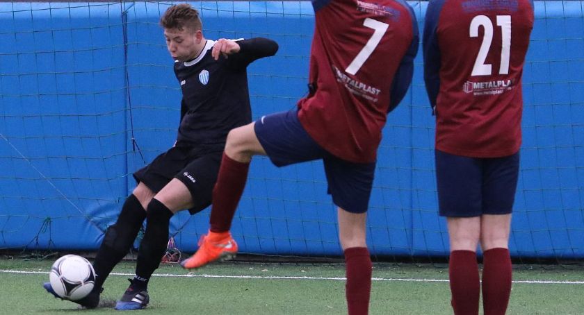 Koniec sezonu w piłkarskich niższych ligach. Konfeks Legnica w IV lidze!