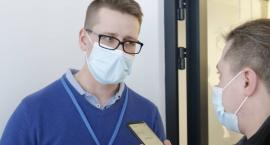 Kilkadziesiąt nowych zakażeń w trakcie weekendu. Hospitalizowane są 72 osoby z Covid-19
