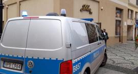 Napad na jubilera w centrum Legnicy! Policja szuka dwóch bandytów
