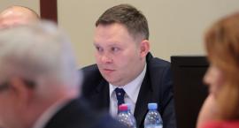 Radny domaga się od prezydenta pilnych remontów dróg w Legnicy