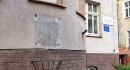 Ukradziono tablicę Szarych Szeregów! Harcerze wyznaczyli pokaźną nagrodę za pomoc w jej odnalezieniu