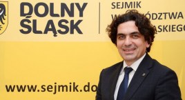 Wicemarszałek zszokowany decyzją prezydenta Legnicy ws. teatru