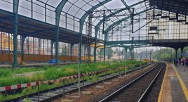 Kolej wznawia przebudowę hali na dworcu w Legnicy