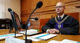 Legnicki sędzia: ograniczenia wprowadzane przez rząd są bezprawne