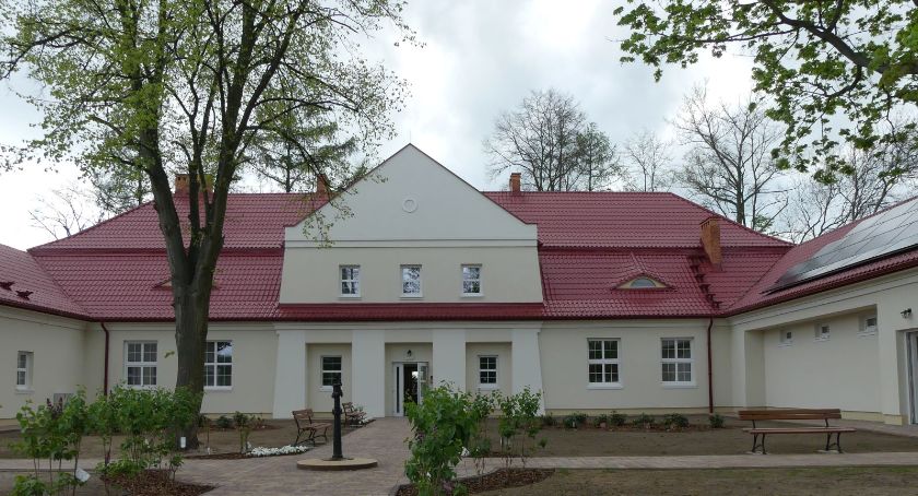 Udana rewitalizacja starej szkoły w gminie Godziesze Wielkie
