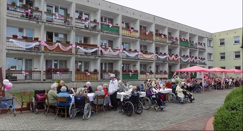 Kolejni ozdrowieńcy powrócili do DPS w Kaliszu