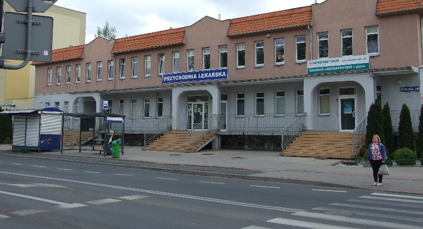 Utrudniony dostęp do przychodni przy ul. Polnej