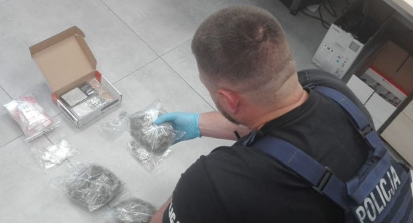 Narkotyki miał wszędzie, grozi mu 12 lat więzienia