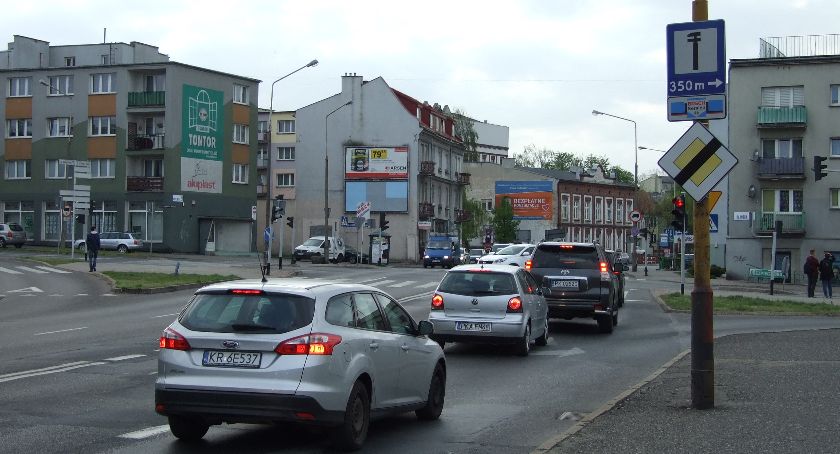 Nowy mural, figura słonia i trudny sezon drogowców