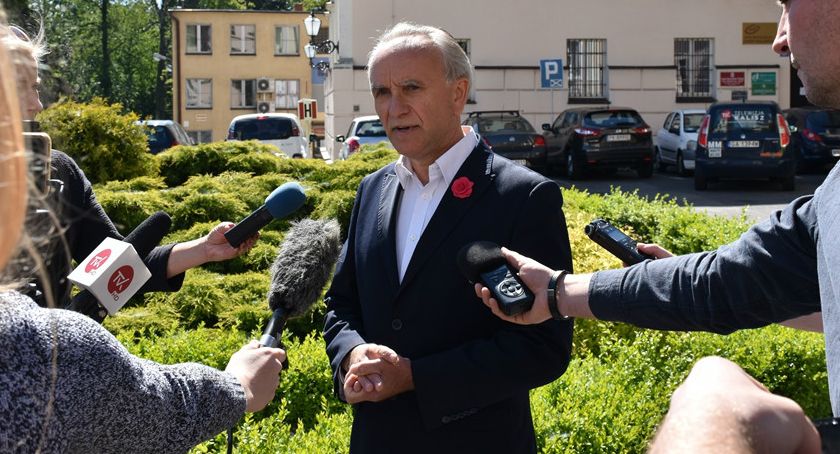 Koronawirus u kierowcy, który pracował jednocześnie w Domu Dziecka i Domu Pomocy Społecznej w Liskowie