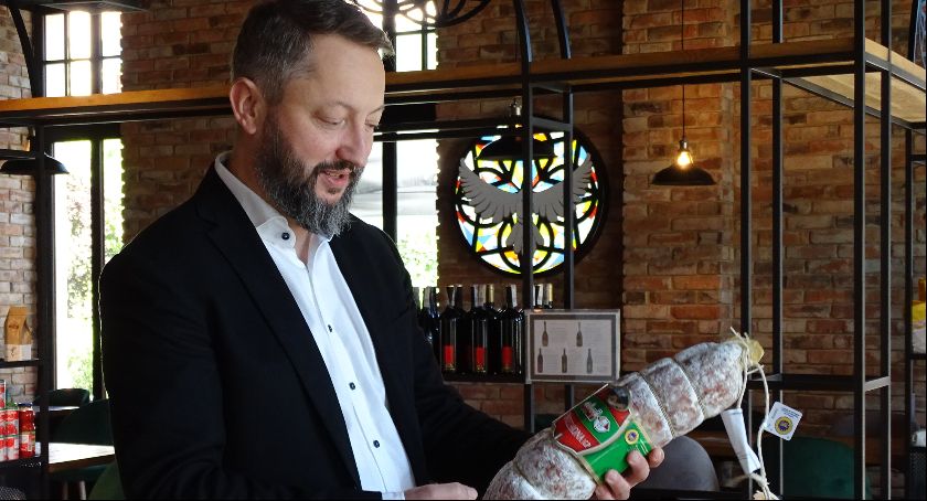 Tutti Santi w Kaliszu. Legendarna pizza i... delikatesy z włoskimi specjałami