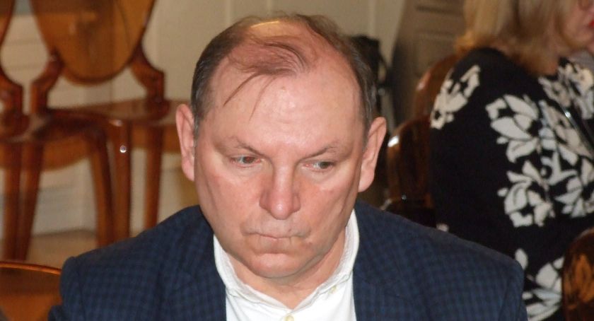 Budowa ronda na ul. Podmiejskiej przesunięta w czasie