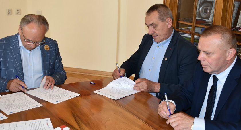 Laptopy dla szkół prowadzonych przez Powiat Kaliski