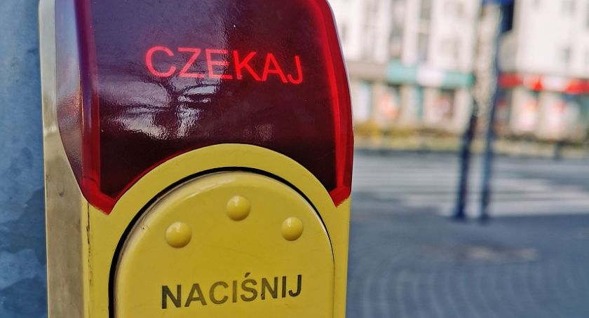 Przyciski na przejściach w Kaliszu znów aktywne