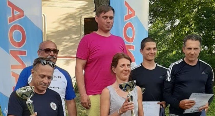 Kaliszanin przepłynął kajakiem 104 km w czasie 9 godzin i 26 minut