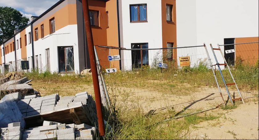 Osiedle Dębowe w Kaliszu. Posłanka Karolina Pawliczak interweniuje w sprawie oszukanych przez dewelopera 