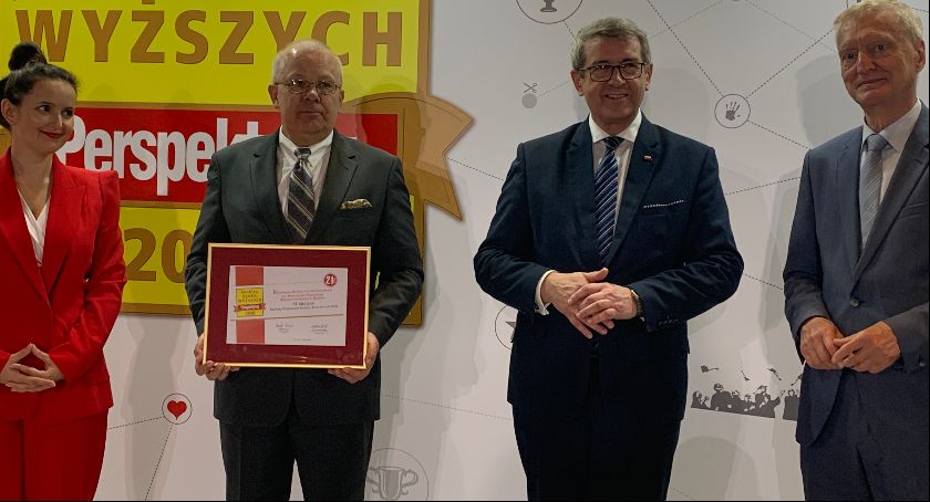 Kaliska PWSZ - podwójny sukces w rankingu ,,Perspektyw” 