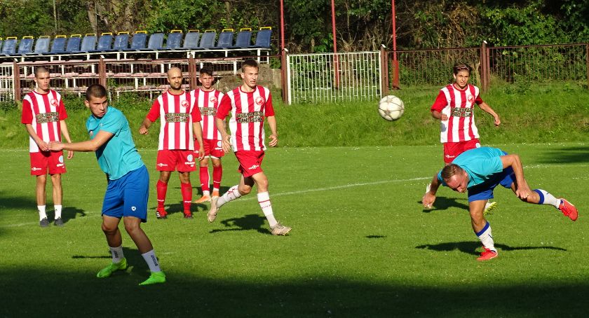 Victoria Skarszew dominowała w meczu beniaminków - ZDJĘCIA