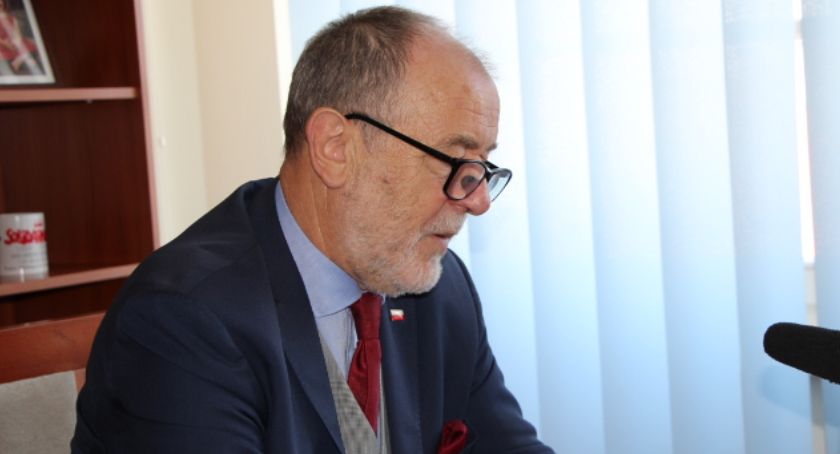 Nie byłoby problemu z budową kurników gdyby była ustawa „odorowa”