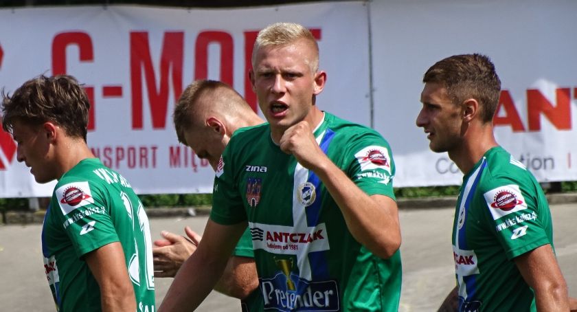 Komplet punktów na inaugurację! Rezerwy KKS Kalisz lepsze od Tarnovii - ZDJĘCIA