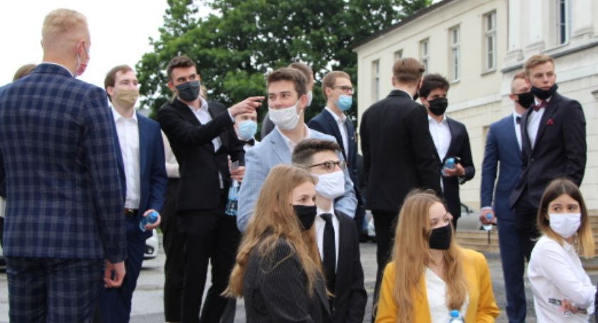 Znamy wyniki matury – w Koperniku najlepiej, kaliscy maturzyści nie mają się czego wstydzić