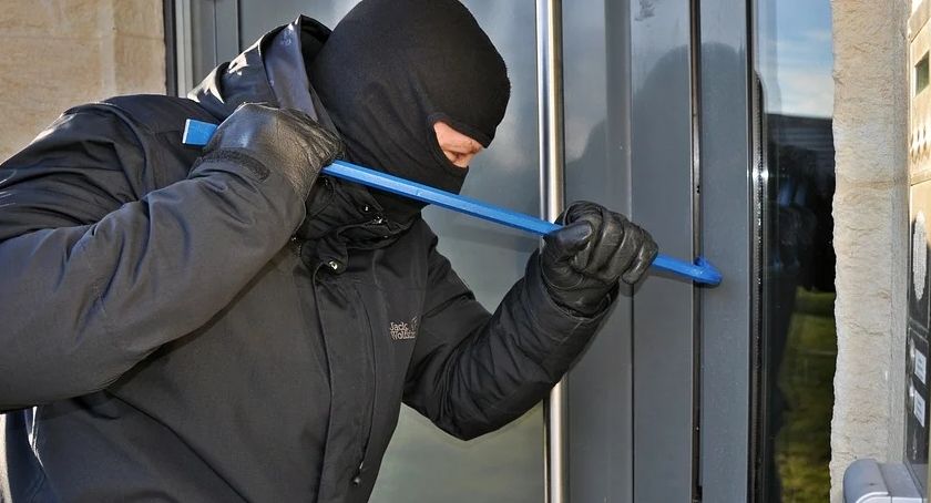Seryjny włamywacz z Kalisza złapany na gorącym uczynku 