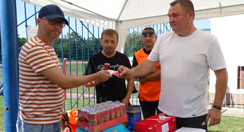 Udany start Prosny w „okręgówce”. Rezerwy KKS na trzecim miejscu w IV lidze + ZDJĘCIA