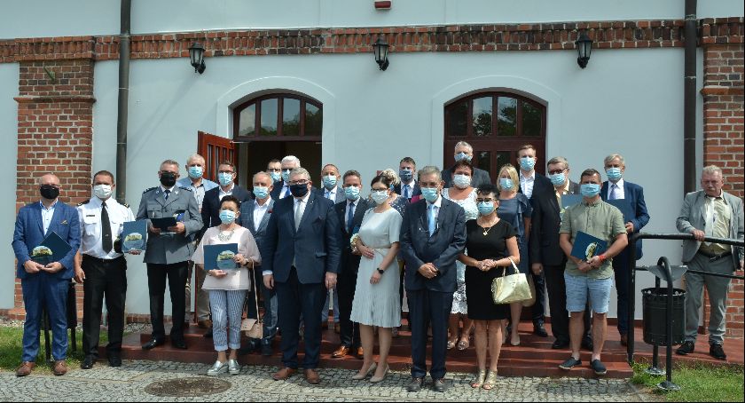 Lista  osób, którym dziękował Szpital w Wolicy