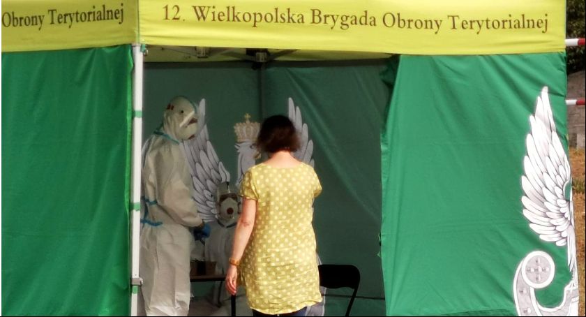 Ponad 300 mieszkańców Kalisza i powiatu na  badaniach w punkcie test & go  