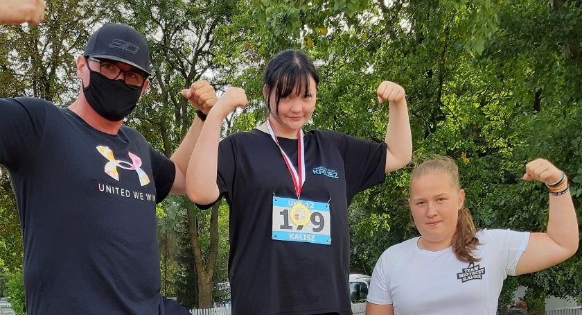 Mistrzowskie rzuty lekkoatletki UKS 12 Kalisz