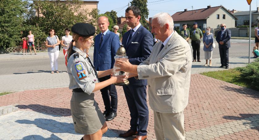 W Nowych Skalmierzycach uczczono pamięć poległych lotników