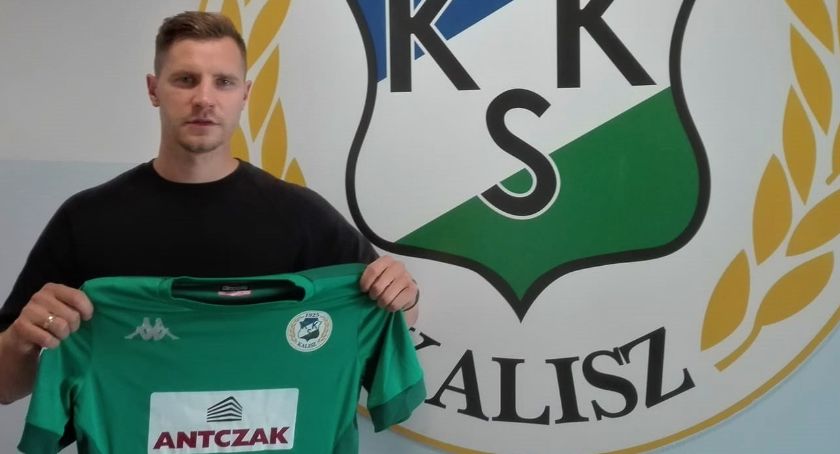 Ważny transfer KKS. Beniaminek II ligi pozyskał piłkarza z ekstraklasy