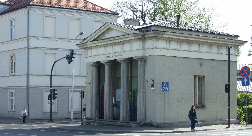 Znamy plany zagospodarowania Rogatki, biurowca po KLA i byłej Komendy Policji