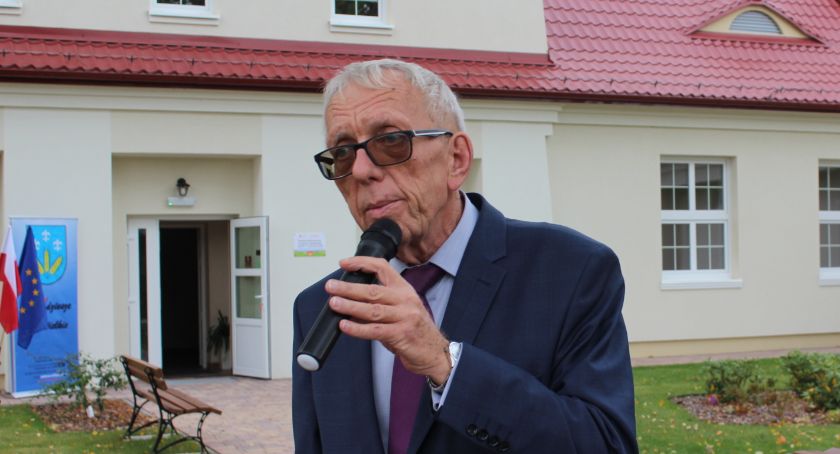 Okazały Inkubator Przedsiębiorczości w małej wiosce Kakawa Kolonia
