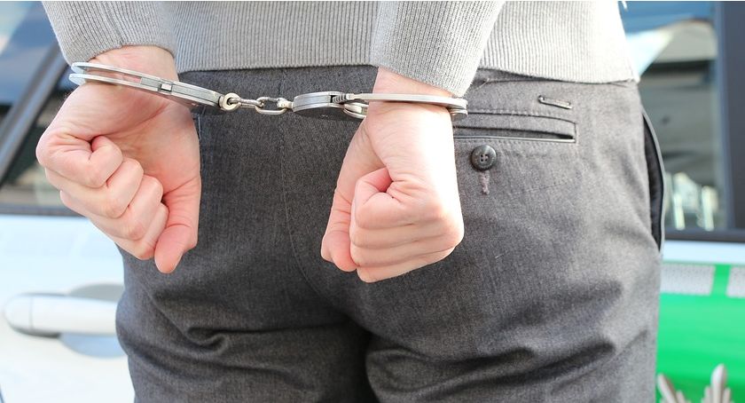 Mężczyznę poszukiwanego listem gończym kaliska policja odnalazła w Krakowie