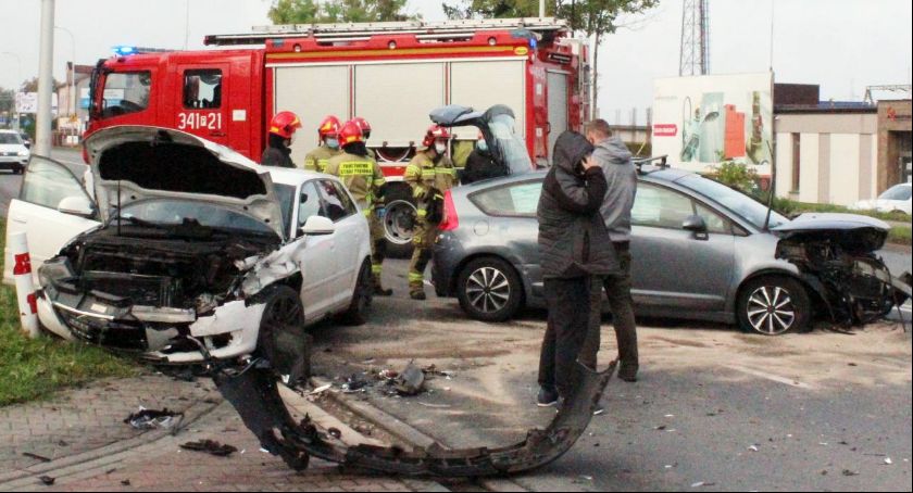 Zderzenie 4 pojazdów, ul. Wrocławska  była zablokowana